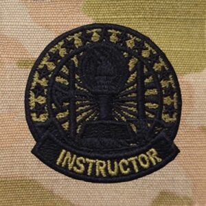 basic army instructor badge